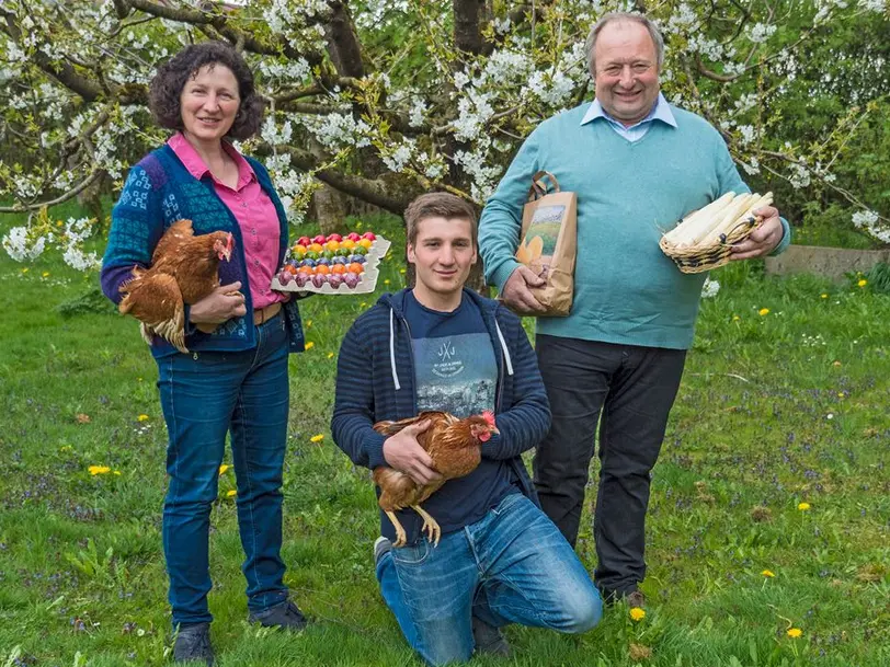 Biohof Familie Häge  in Langenau